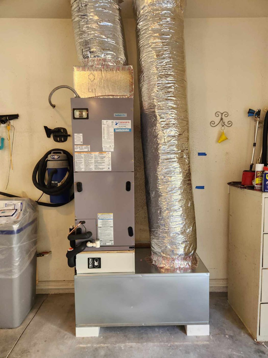 Air handler and spiral supply, garage-tight